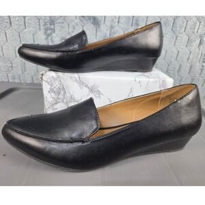 Y-Not Womens Black Faux Leather Pointed Toe Wedge Loafers Size 9